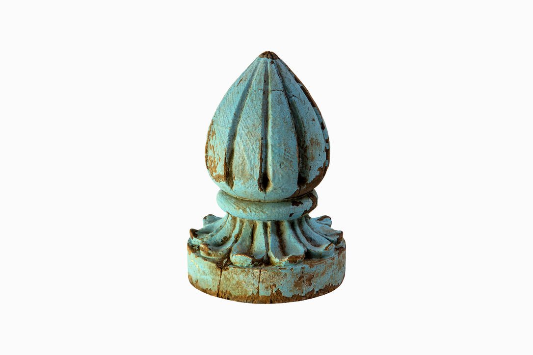 A vintage Indian finial