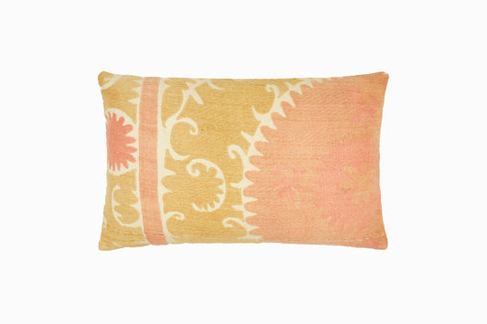 Coussin Brodé Réf 11