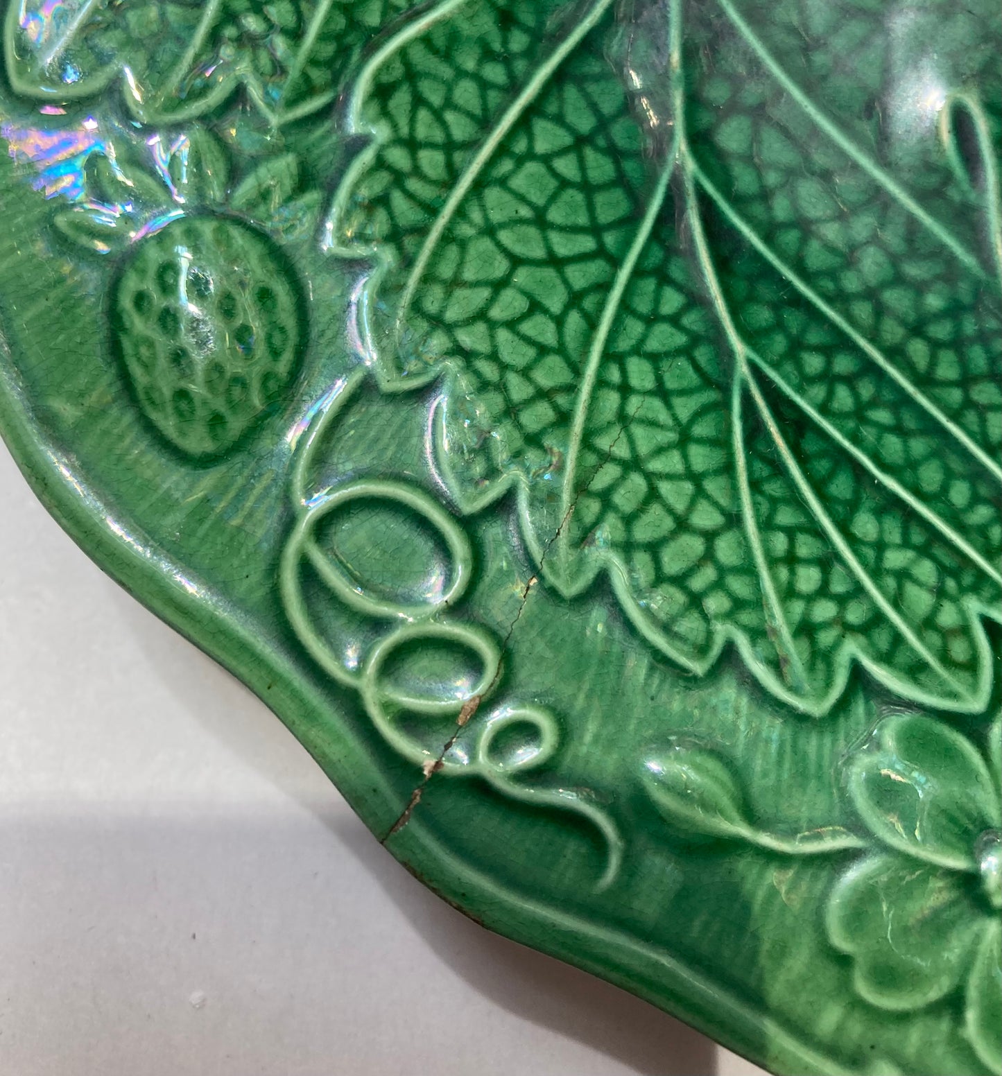 Platos victorianos de hojas verdes Grupo 1