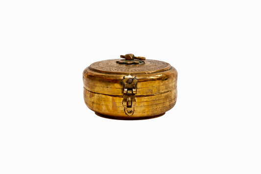 Caja chapati de latón mediana