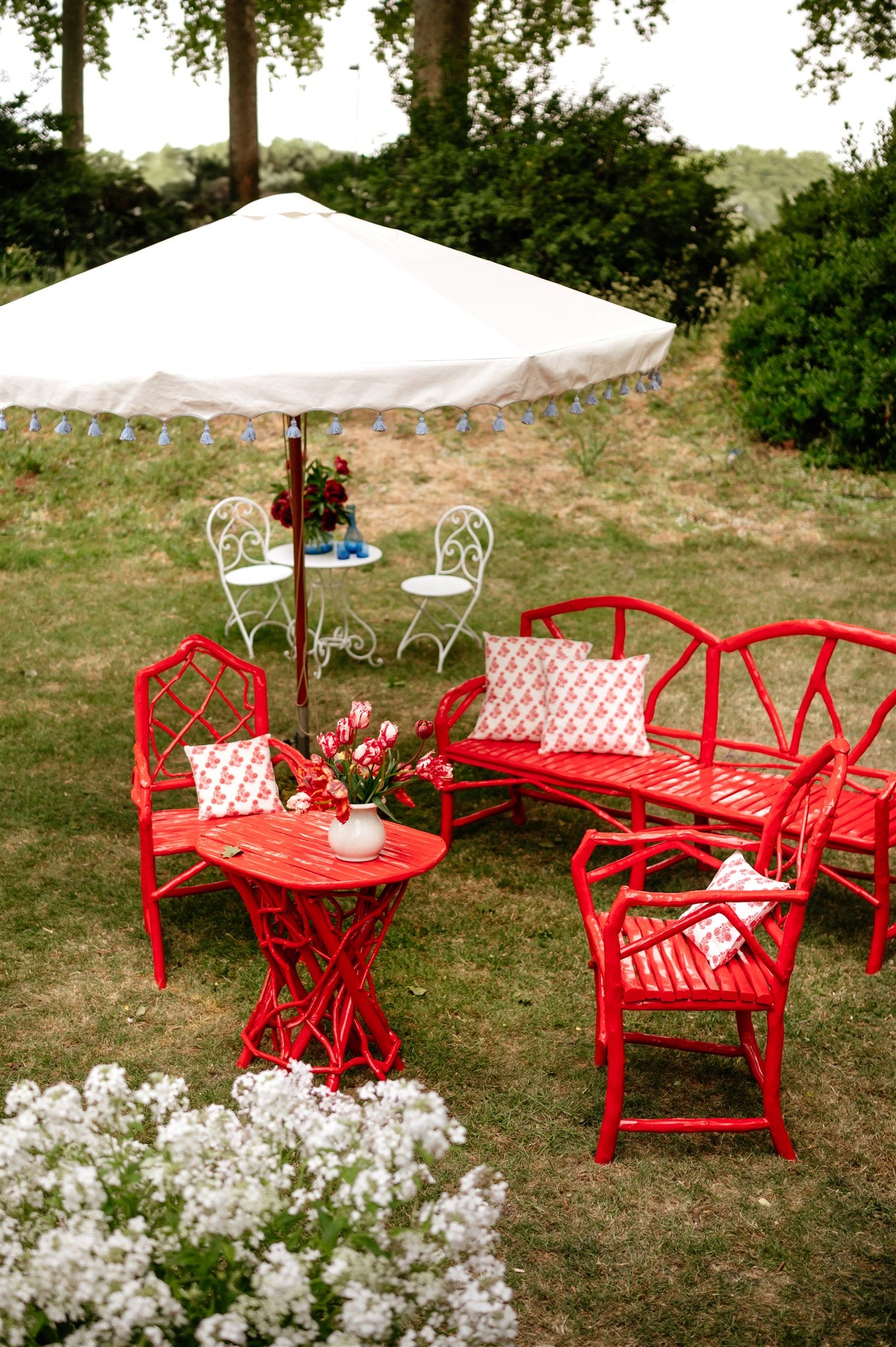 Maroc Baroque Three-Seater Banquette - Red