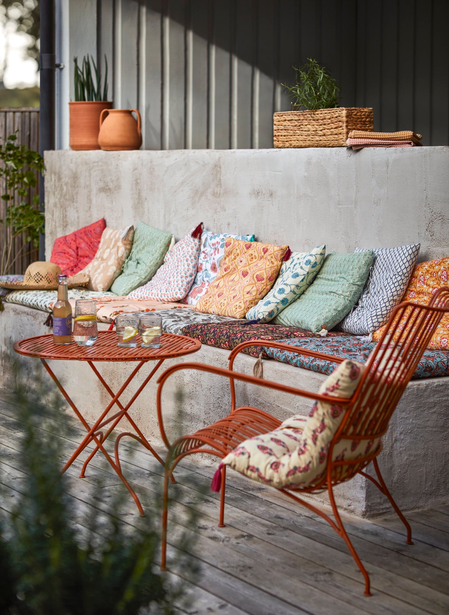 Amalfi Metal Armchair - Latte