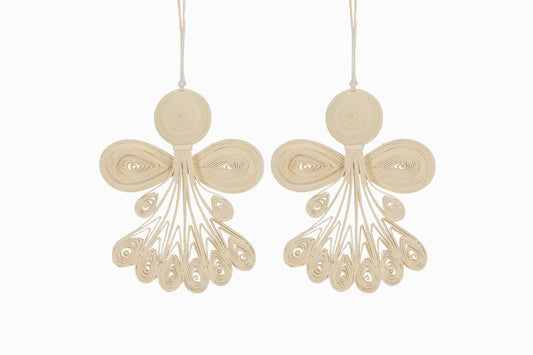 Par de decoraciones de ángeles con plumas suecas