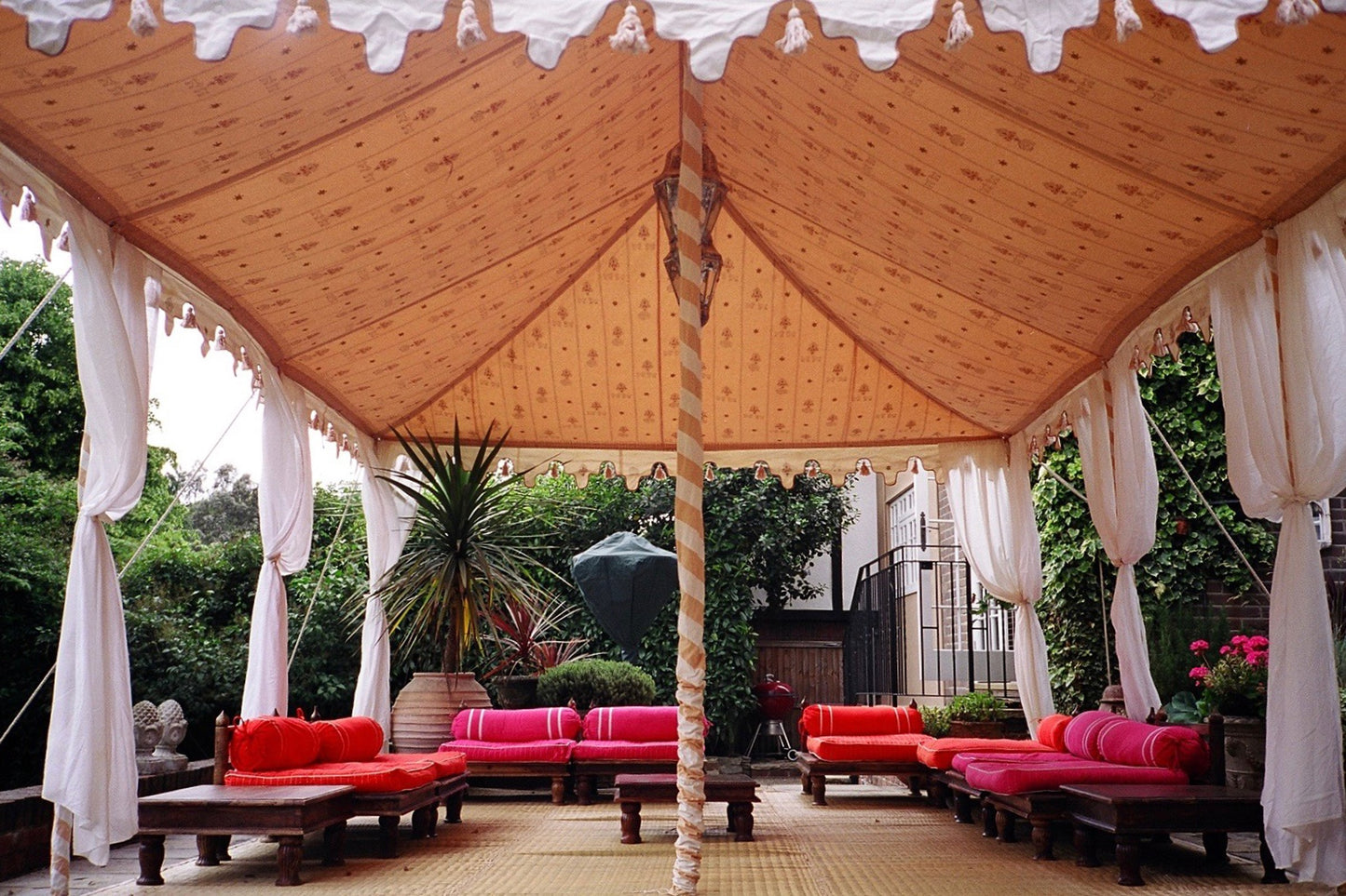 Tente Raj traditionnelle