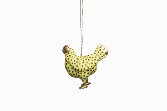 Poule jaune aux couleurs vives