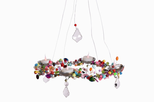 CANDÉLABRE EN PERLES DE VERRE