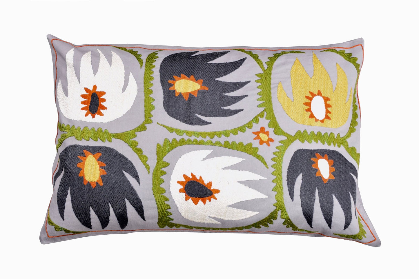 COUSSIN OUZBÉKI EN COTON BRODÉ REF 30