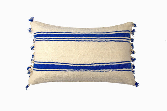 COUSSIN BERBÈRE POM POM RECTANGULAIRE BLEU