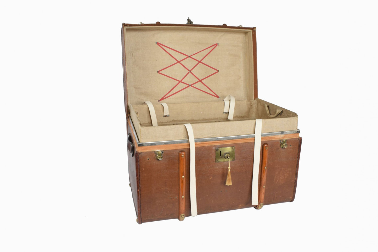 COFFRE À VAPEUR EN CUIR DES ANNÉES 1930