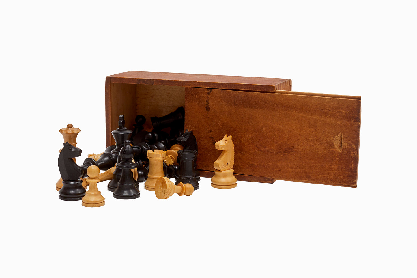 VIntage chess set and board