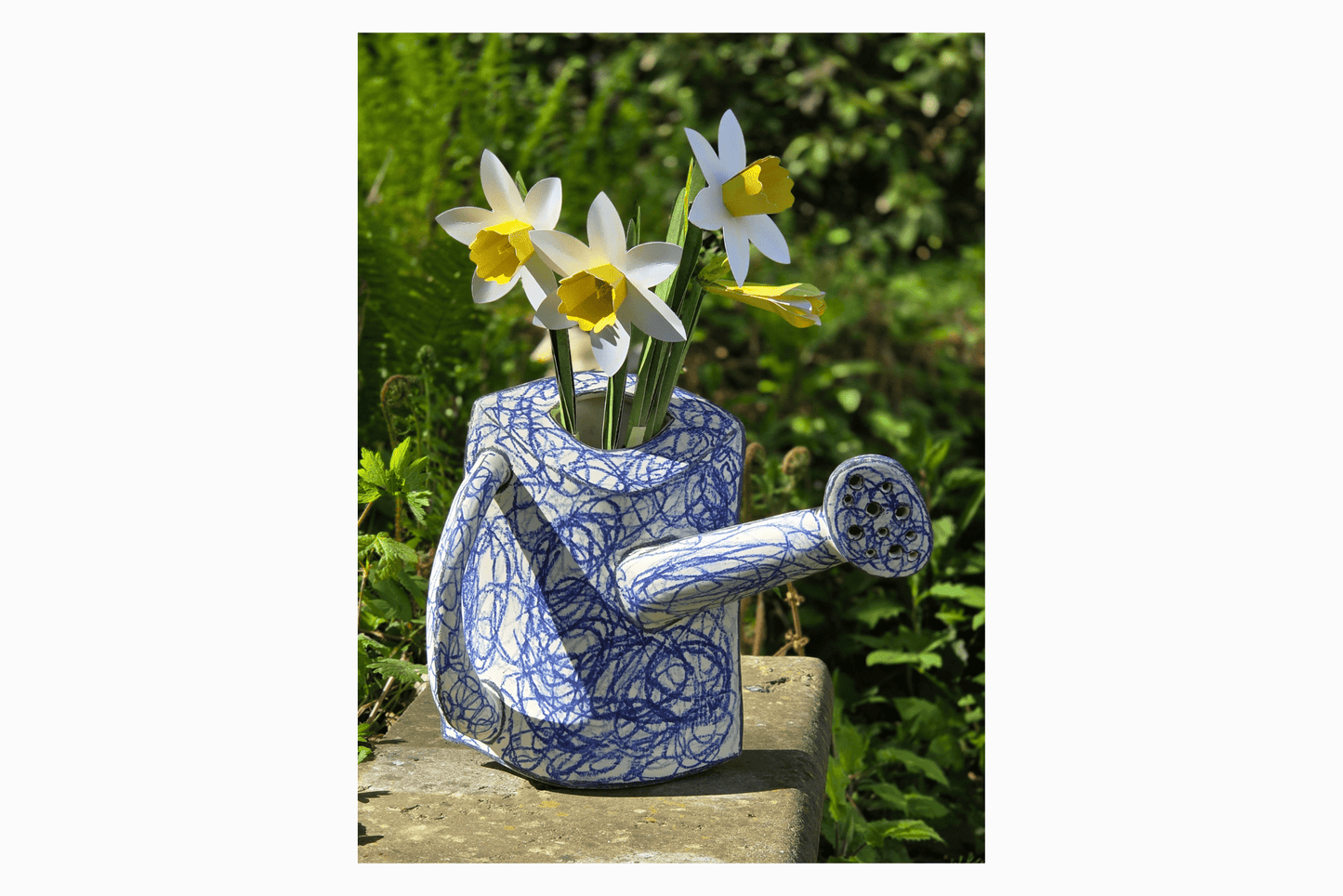 Flat pack paper wild daffodils