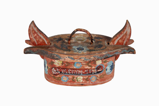 Early 20th century Norwegian tine box