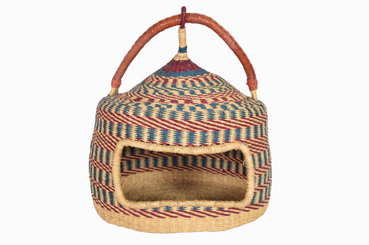 Wicker cat basket