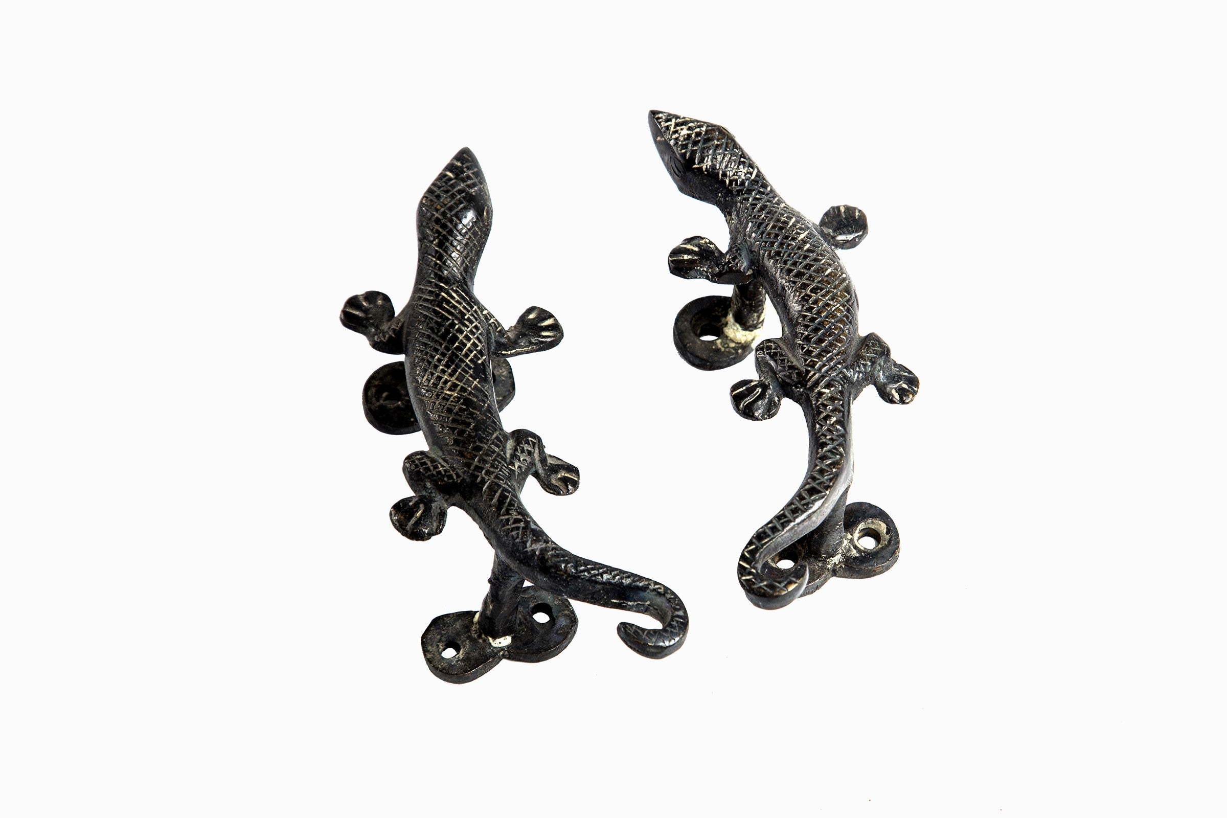 A PAIR OF BRASS LIZARD DOOR HANDLES – Raj Tent Club Shop