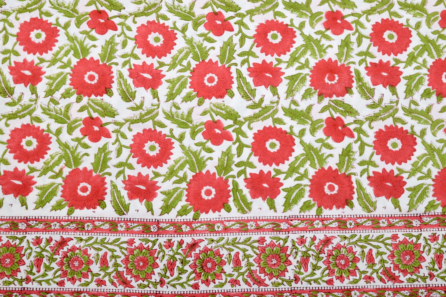Mantel de algodón TC4 con estampado block flores rojas 