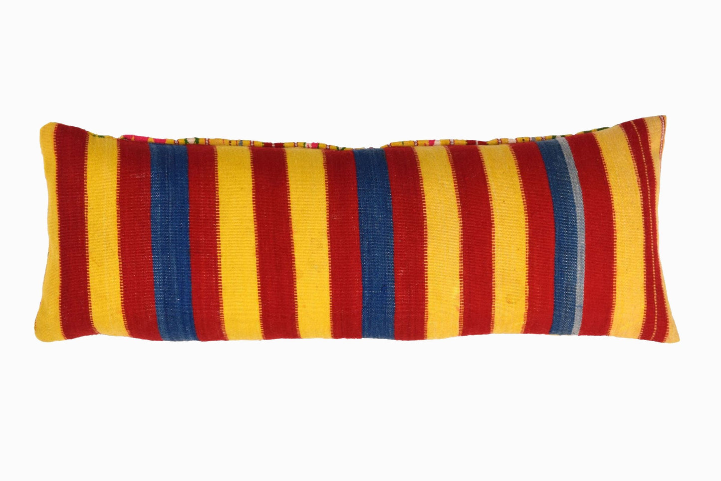 Coussin en laine sud-américaine tissé à la main