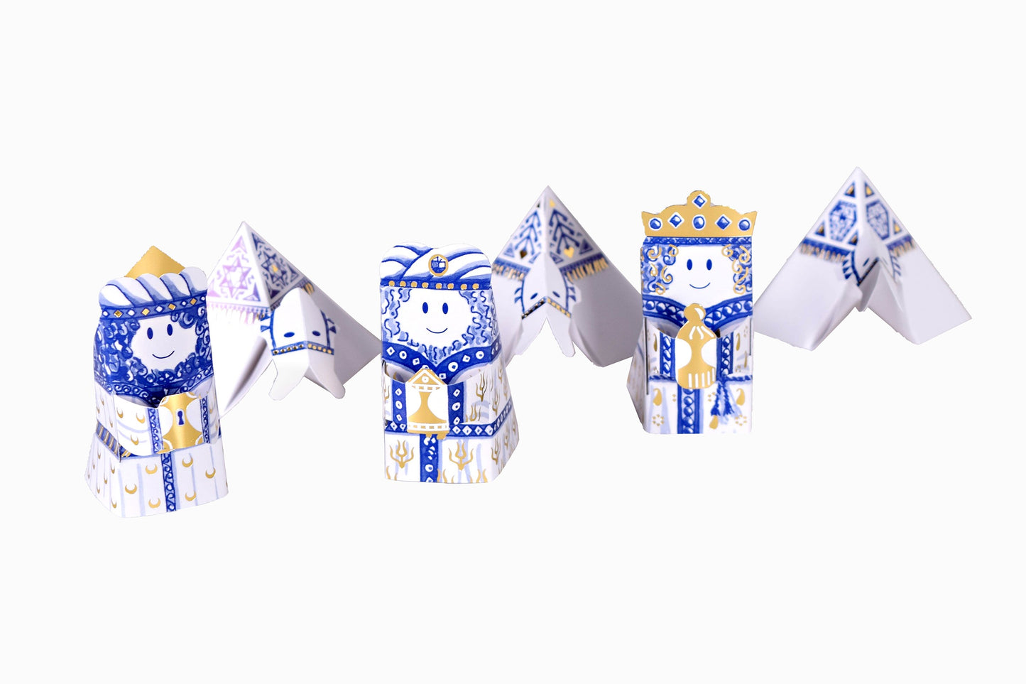 Delft blue Nativity scene